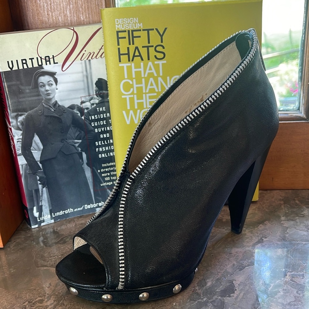 Michael Kors Bootie Heels sz8